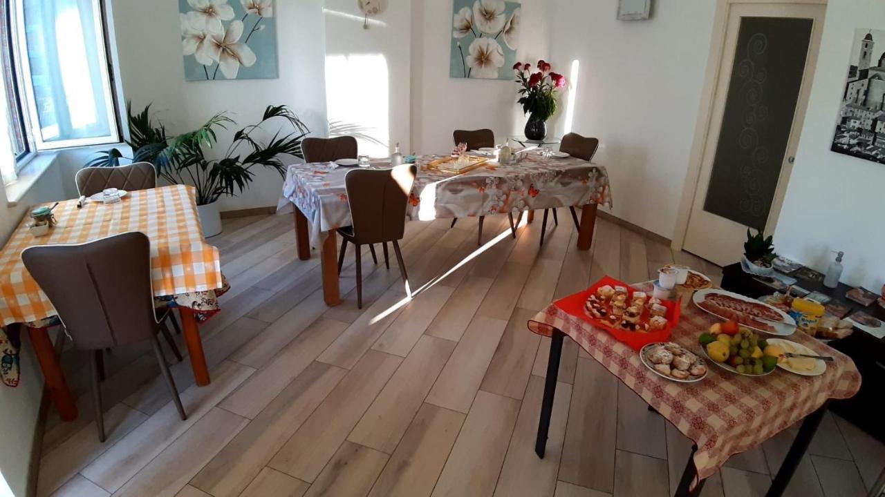 B&B Canavaccio Урбино Екстериор снимка